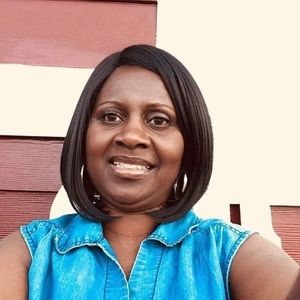 Meet your Posher, Dawn